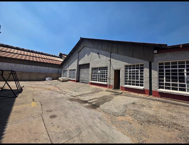 700M² WAREHOUSE TO LET IN ALRODE